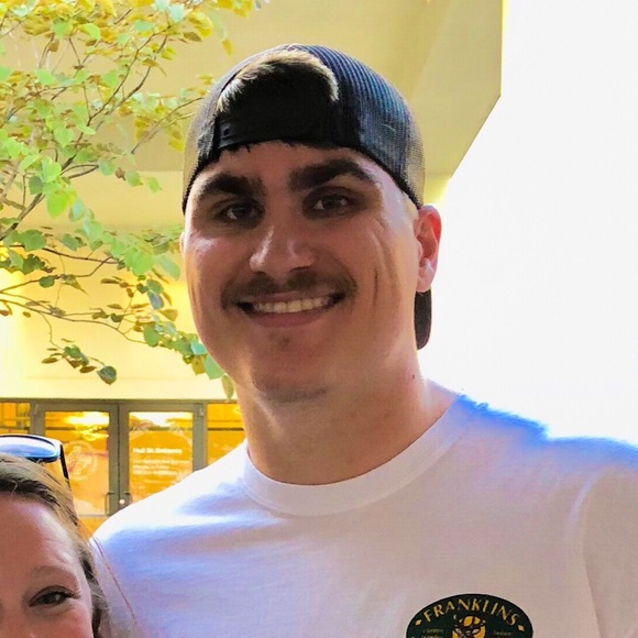 Meet your Posher, Max - Picture 1 of 1